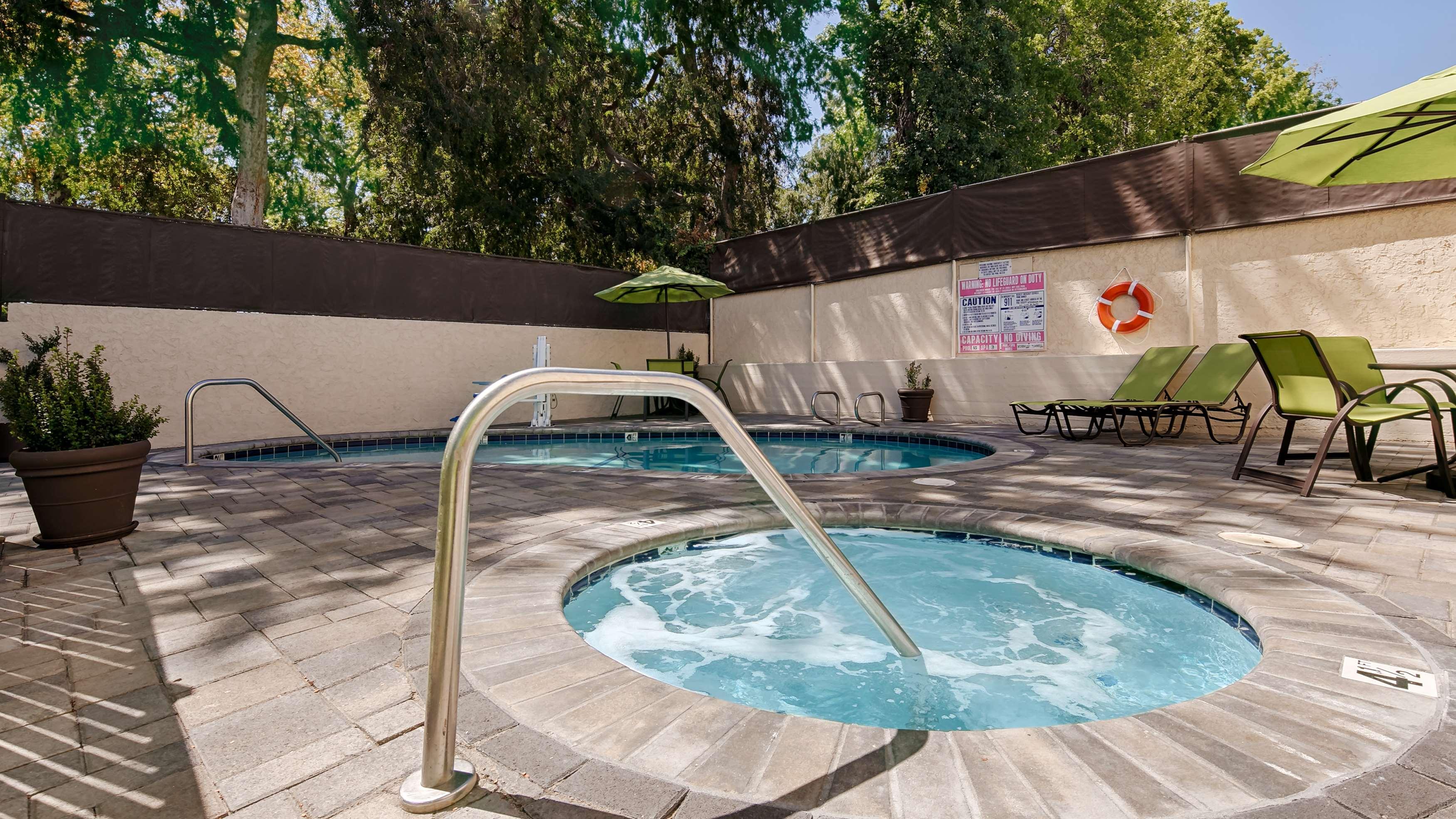 Best Western Plus Glendale Dış mekan fotoğraf
